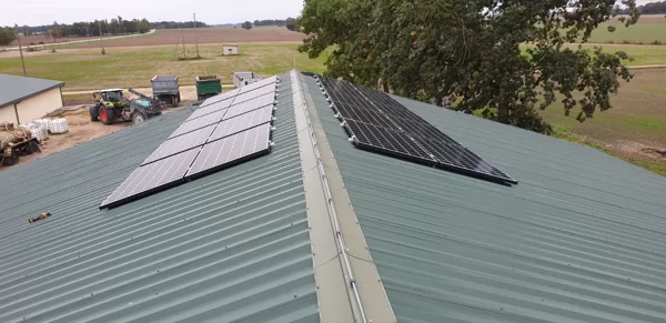 Sesavas pag., Jelgavas nov. - Zemnieku saimniecība (5.4kW 20gab. saules paneļi)