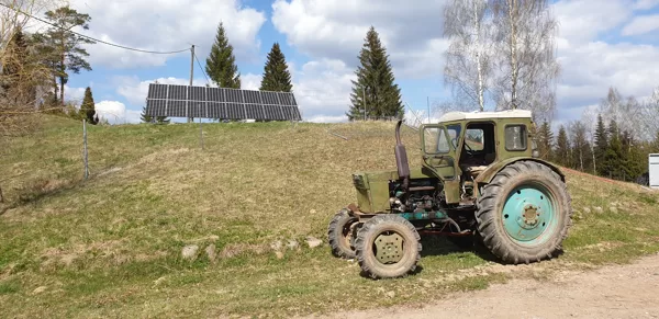 Līgatnes pag., Siguldas nov - Zemnieku saimniecība (6.8kW 20gab saules paneļi)